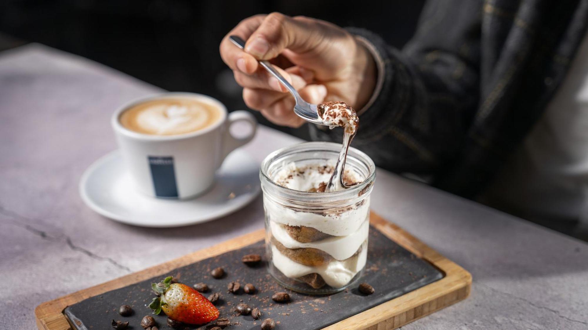 The Abdali Boulevard Hotel Amman Luaran gambar A chocolate parfait