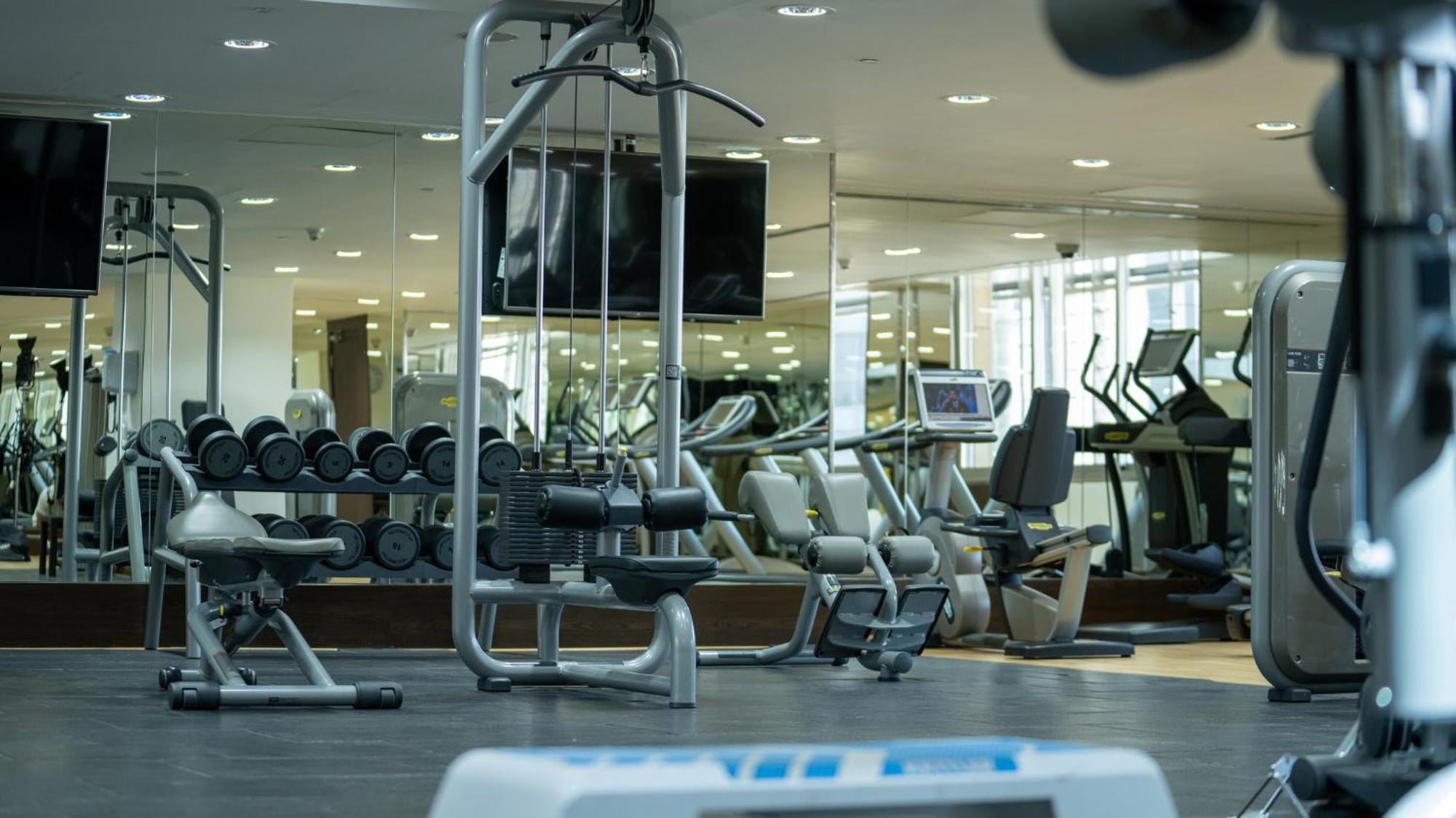 The Abdali Boulevard Hotel Amman Luaran gambar The gym at the hotel